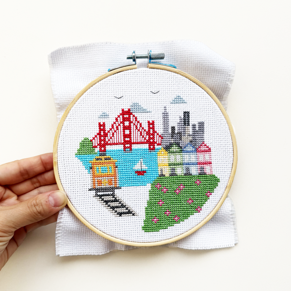 San Francisco - DIY Cross Stitch Kit