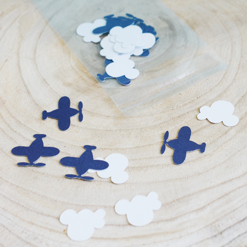 Confettis de table avion et nuages
